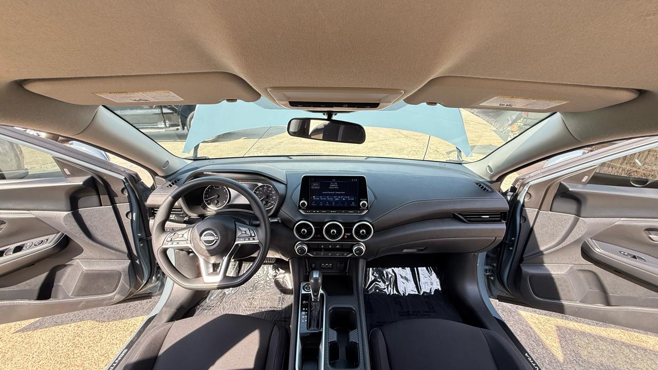 Nissan Sentra SV 2024