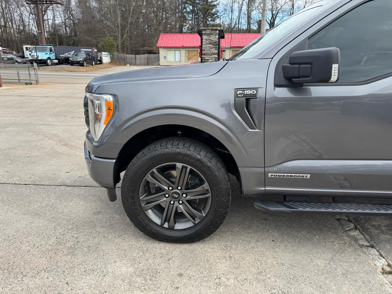 Ford F-150 XLT SuperCrew 5.5-ft. Bed 4WD 2021