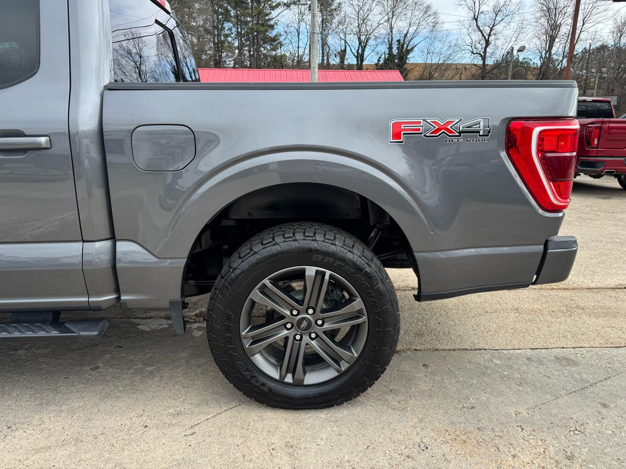 Ford F-150 XLT SuperCrew 5.5-ft. Bed 4WD 2021