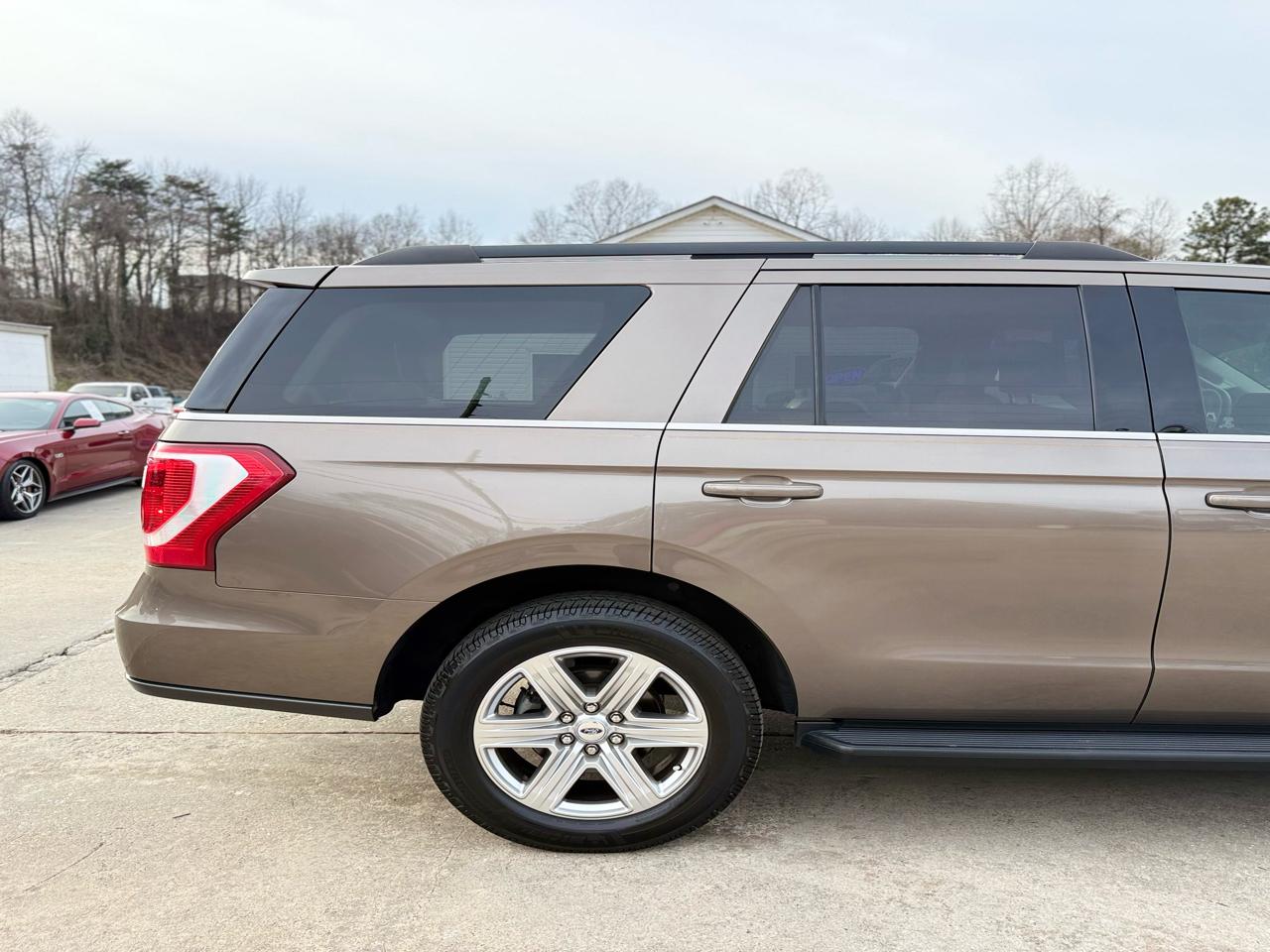 Ford Expedition XLT 2WD 2019