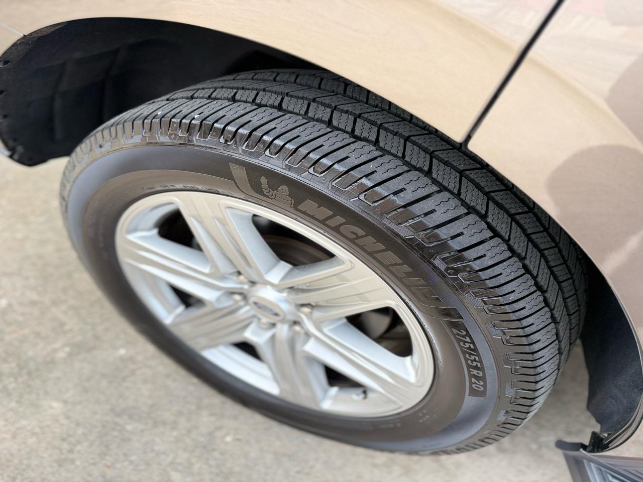 Ford Expedition XLT 2WD 2019