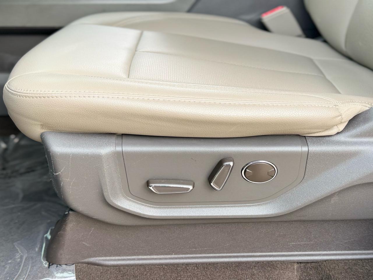 Ford Expedition XLT 2WD 2019