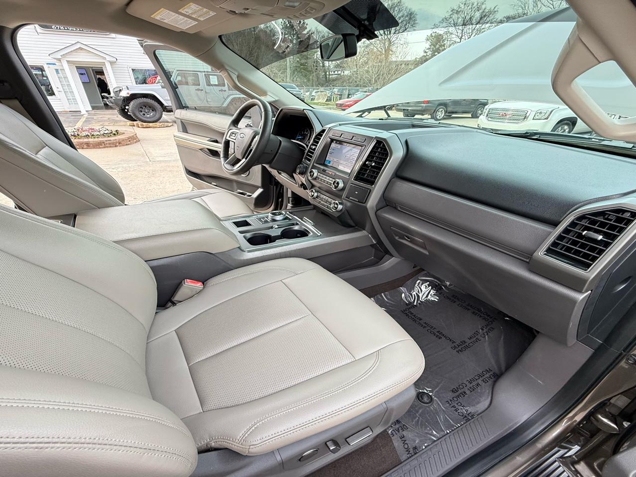 Ford Expedition XLT 2WD 2019