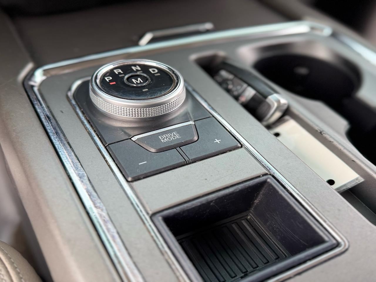 Ford Expedition XLT 2WD 2019