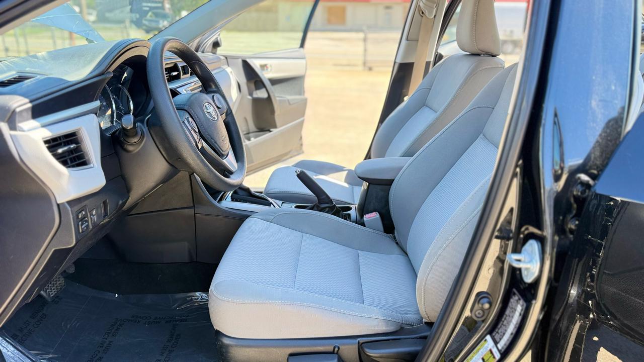 Toyota Corolla LE 2016