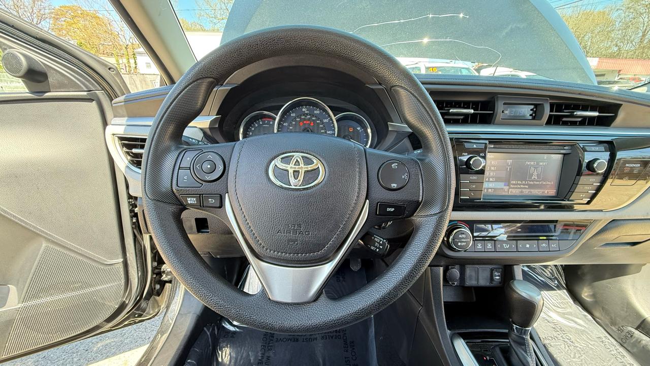 Toyota Corolla LE 2016