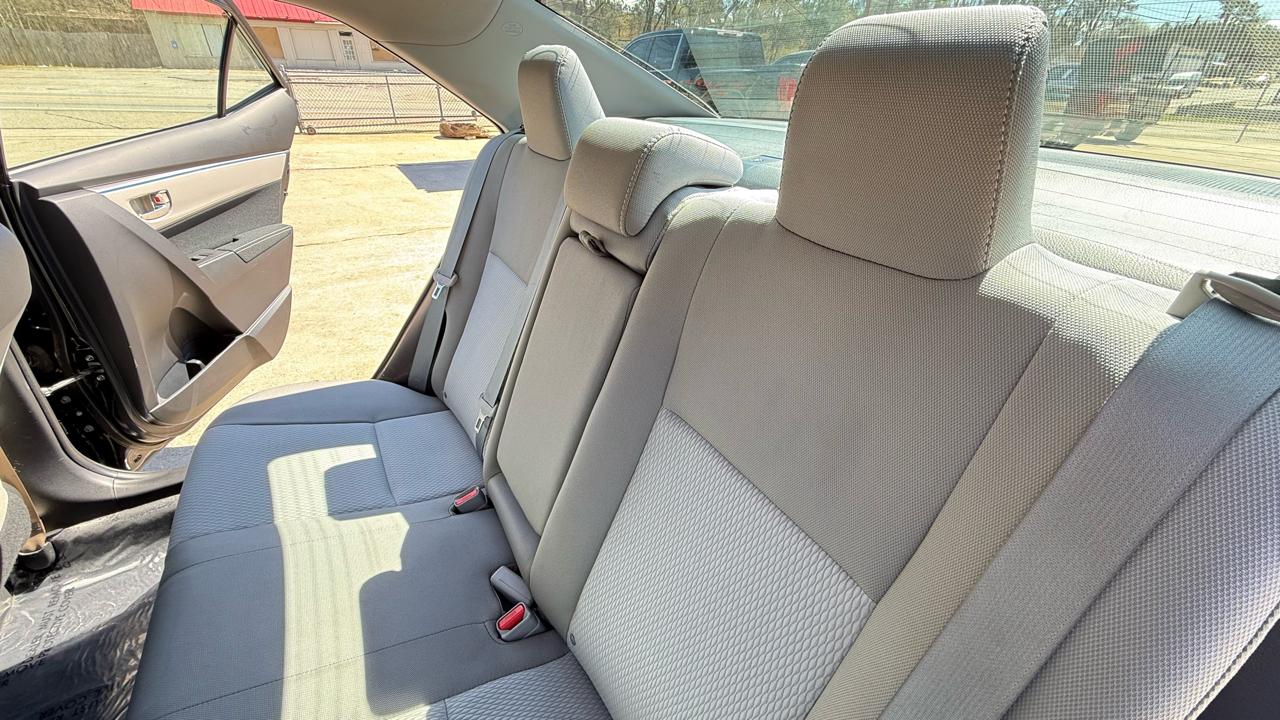 Toyota Corolla LE 2016