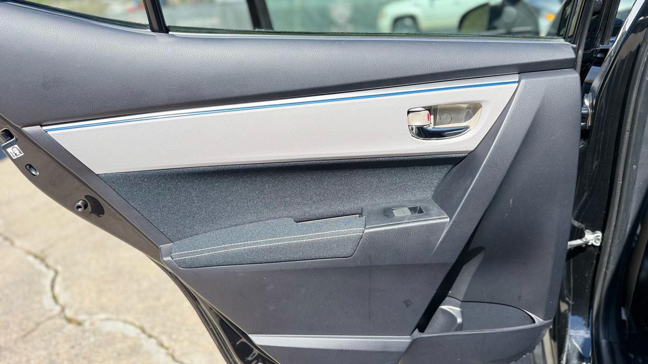 Toyota Corolla LE 2016