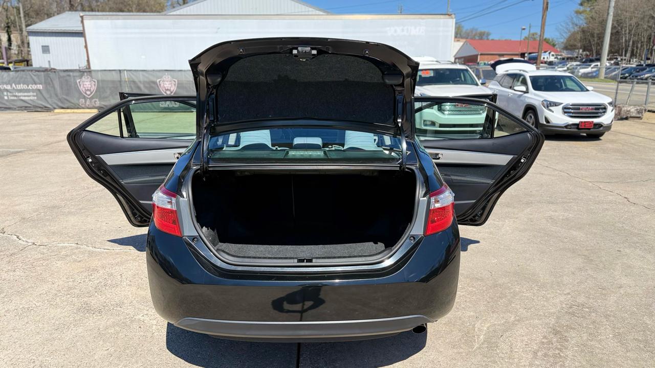 Toyota Corolla LE 2016