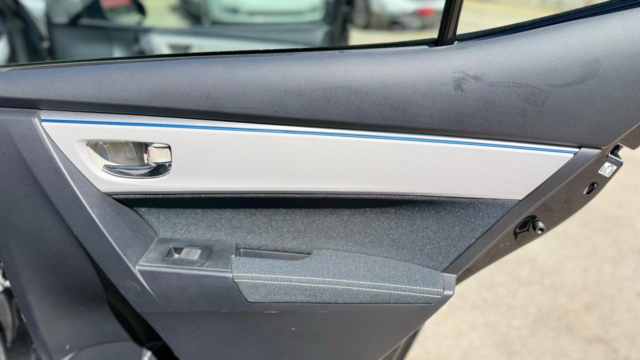 Toyota Corolla LE 2016