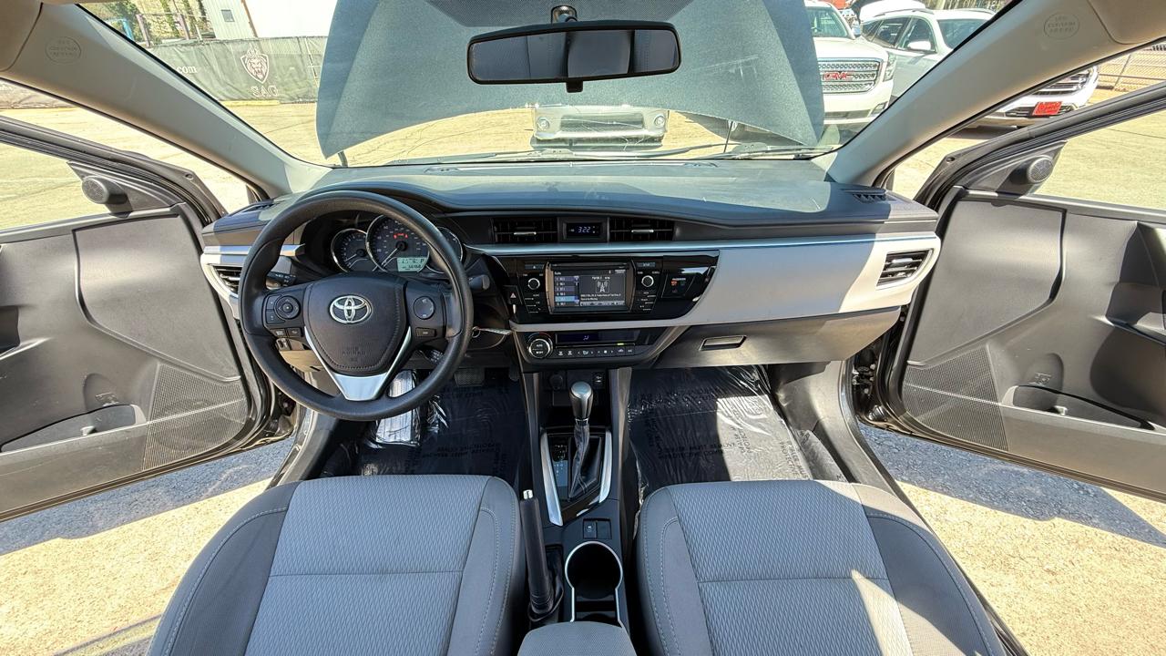 Toyota Corolla LE 2016