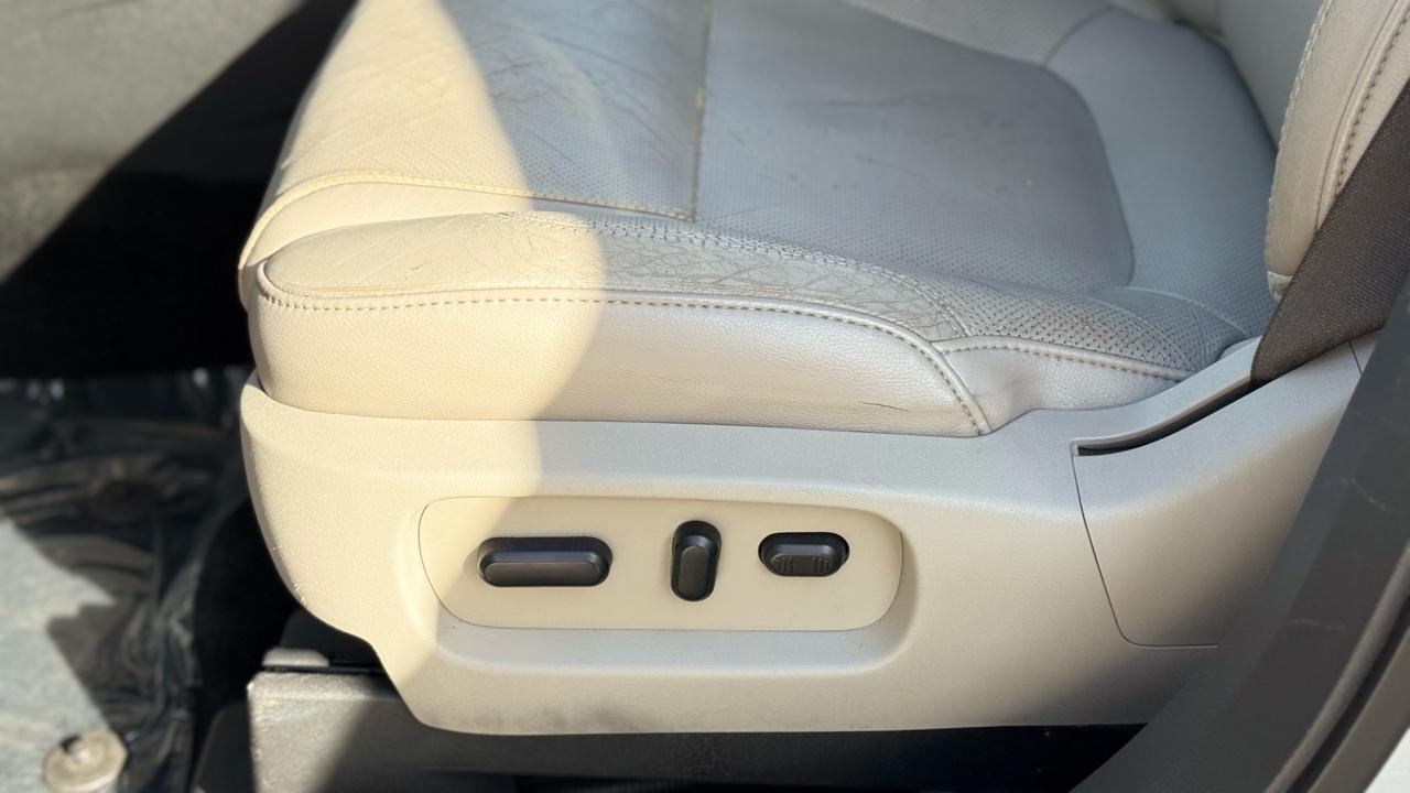 Ford Explorer Limited FWD 2011