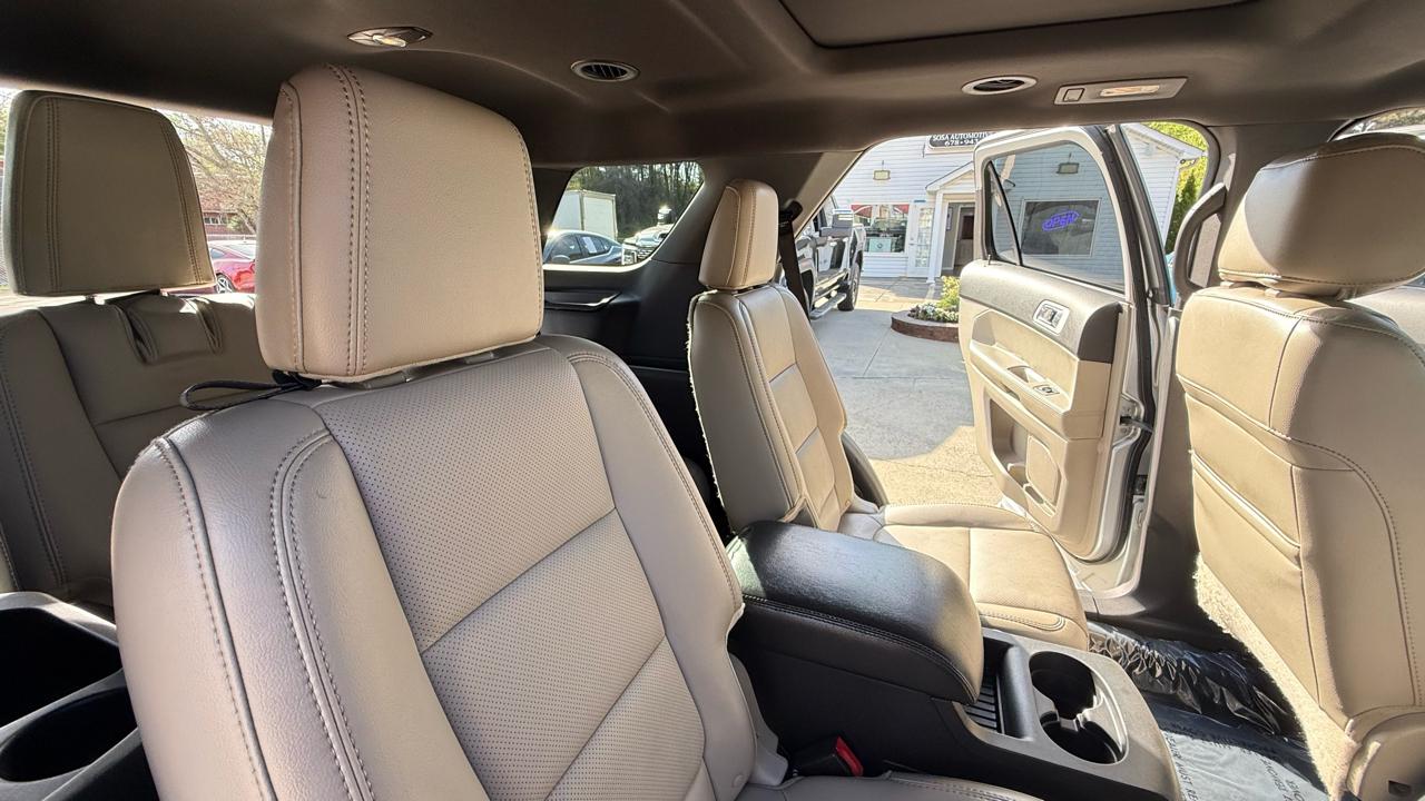 Ford Explorer Limited FWD 2011