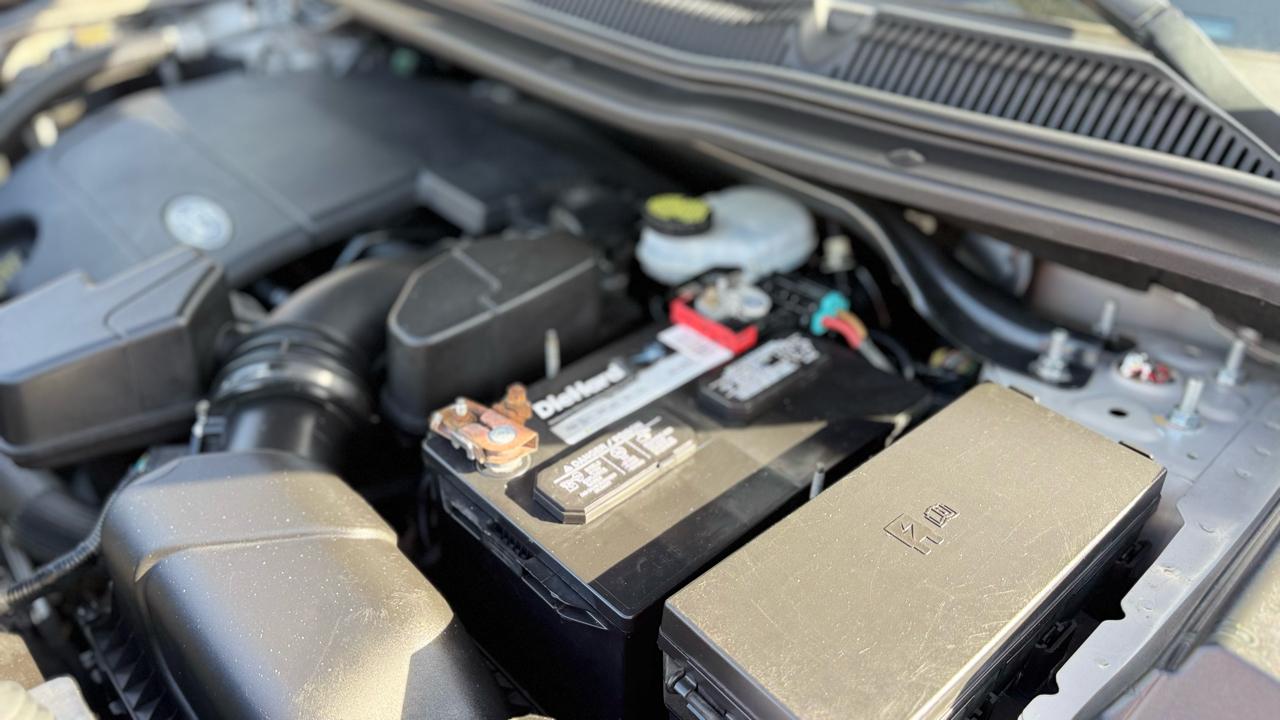 Ford Explorer Limited FWD 2011