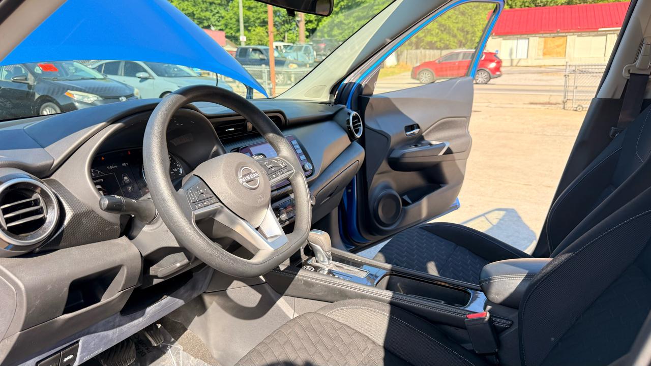 Nissan Kicks SV 2022