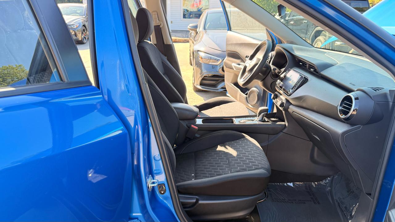 Nissan Kicks SV 2022