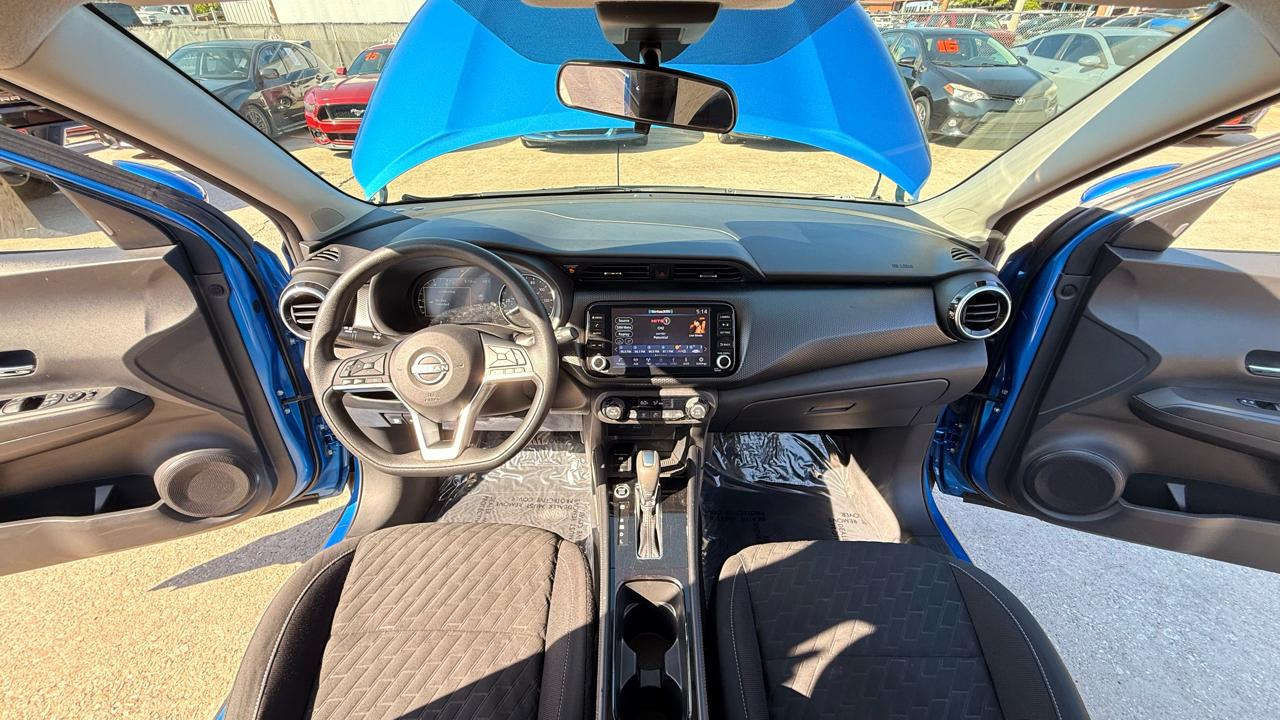 Nissan Kicks SV 2022