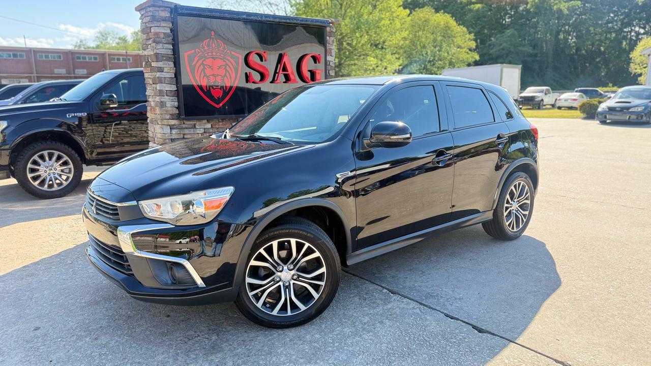 Mitsubishi Outlander Sport 2.0 ES 4WD CVT 2017