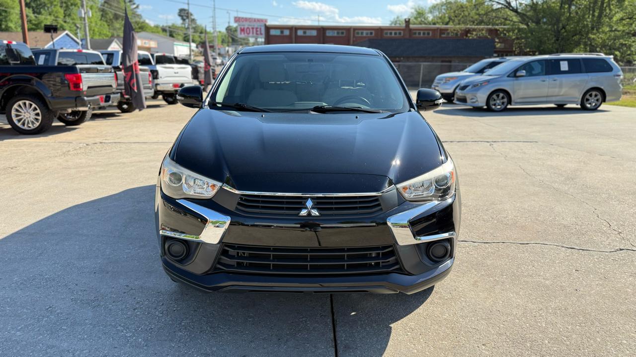 Mitsubishi Outlander Sport 2.0 ES 4WD CVT 2017