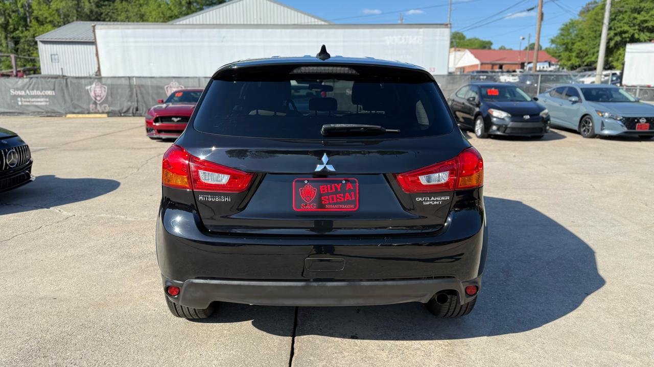 Mitsubishi Outlander Sport 2.0 ES 4WD CVT 2017