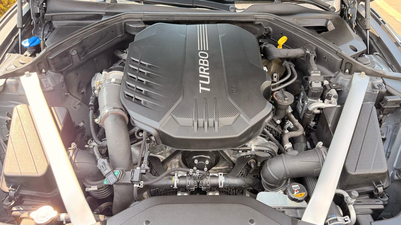 Genesis G70 3.3T Sport AWD 2020