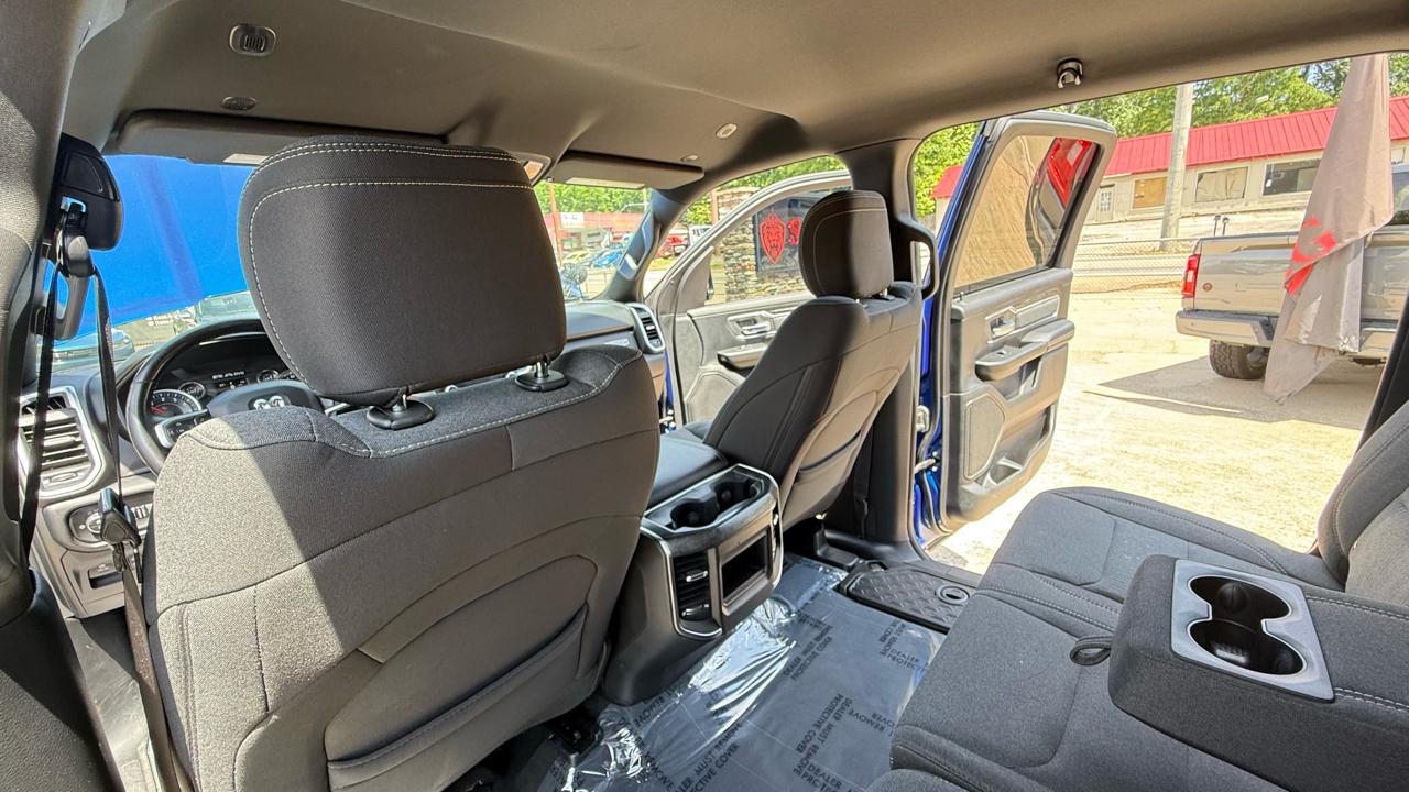 RAM 1500 Big Horn Crew Cab SWB 4WD 2019