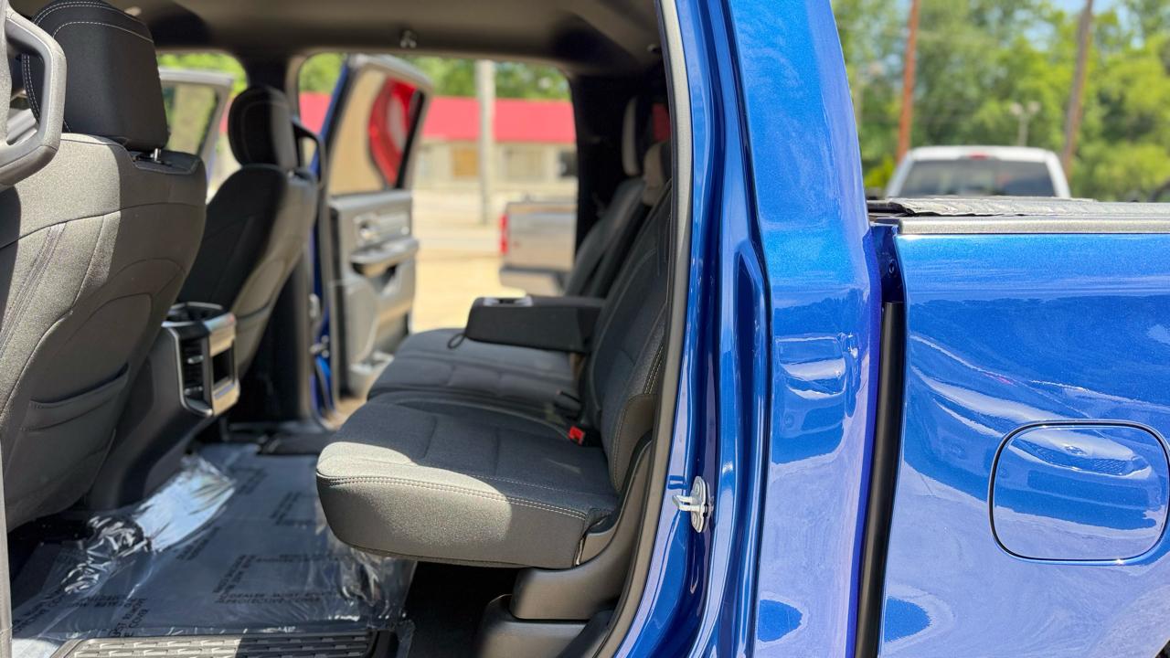 RAM 1500 Big Horn Crew Cab SWB 4WD 2019