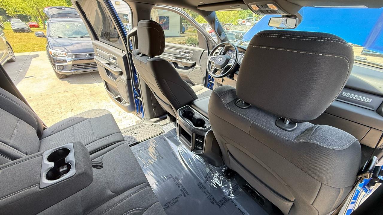 RAM 1500 Big Horn Crew Cab SWB 4WD 2019