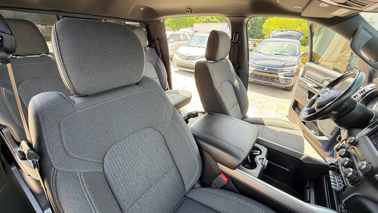 RAM 1500 Big Horn Crew Cab SWB 4WD 2019