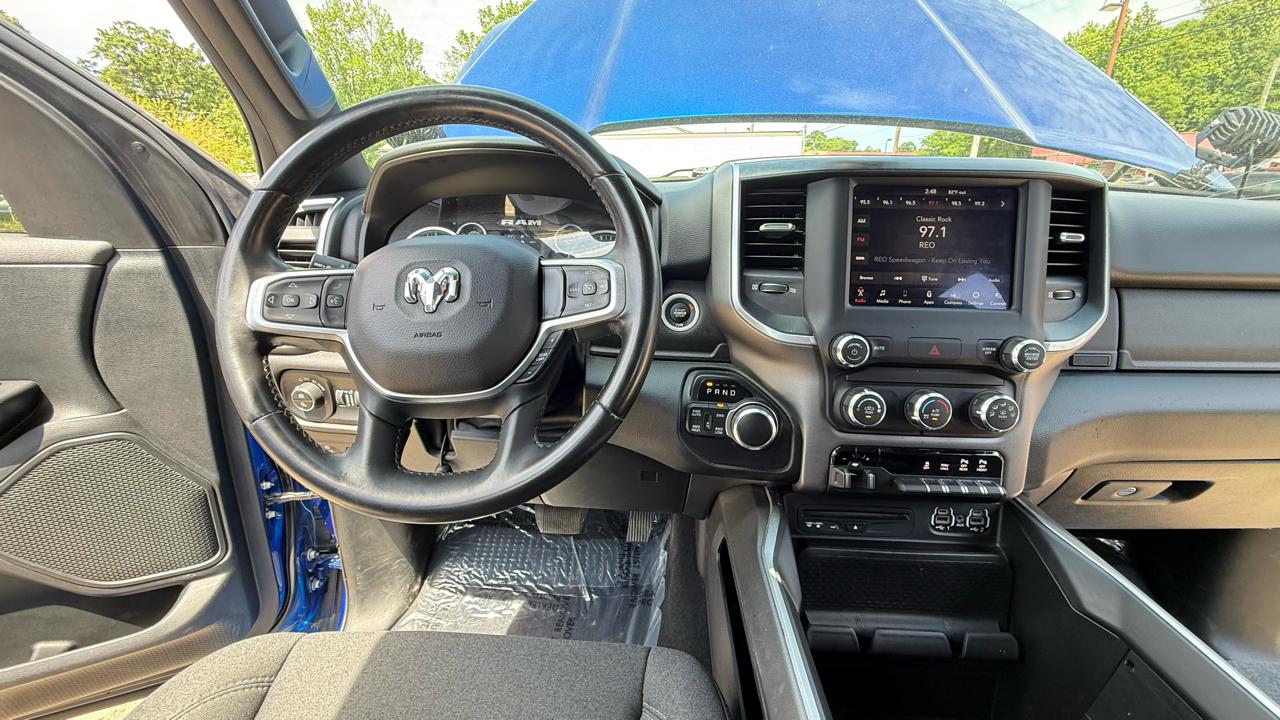 RAM 1500 Big Horn Crew Cab SWB 4WD 2019