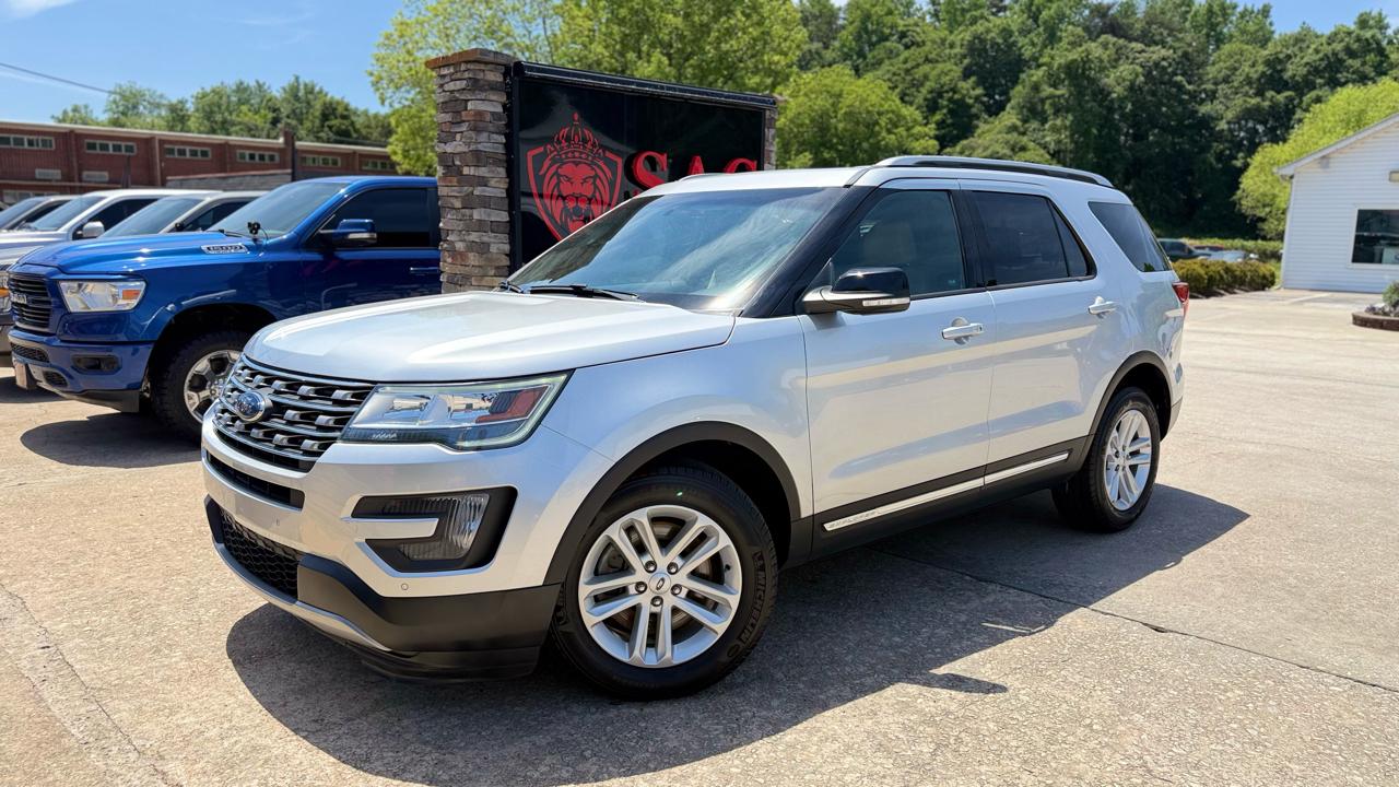 Ford Explorer XLT FWD 2016