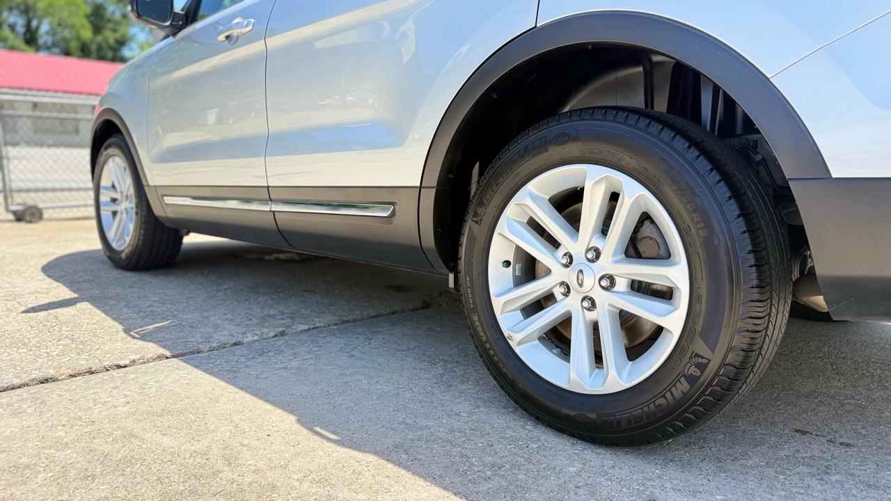 Ford Explorer XLT FWD 2016
