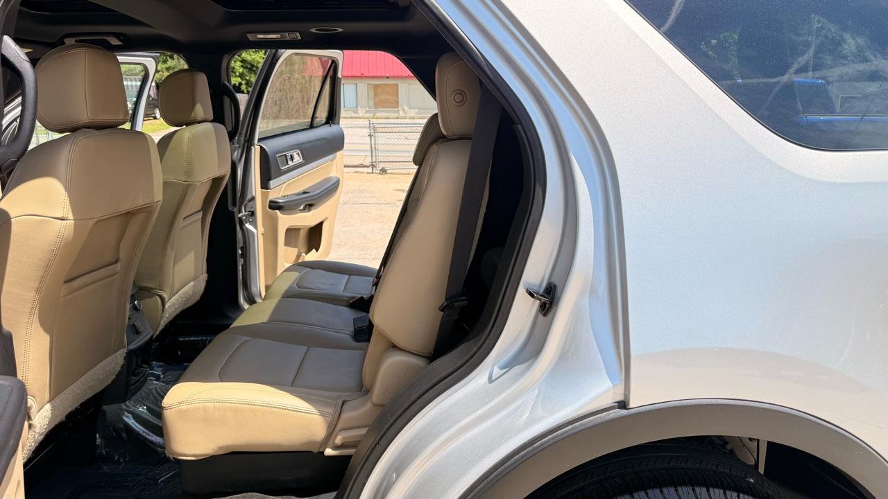 Ford Explorer XLT FWD 2016