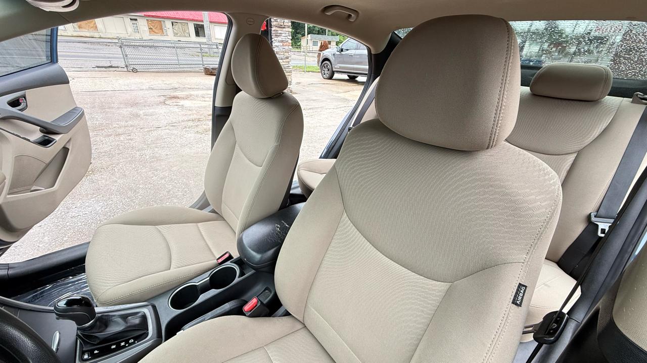Hyundai Elantra Limited 2014