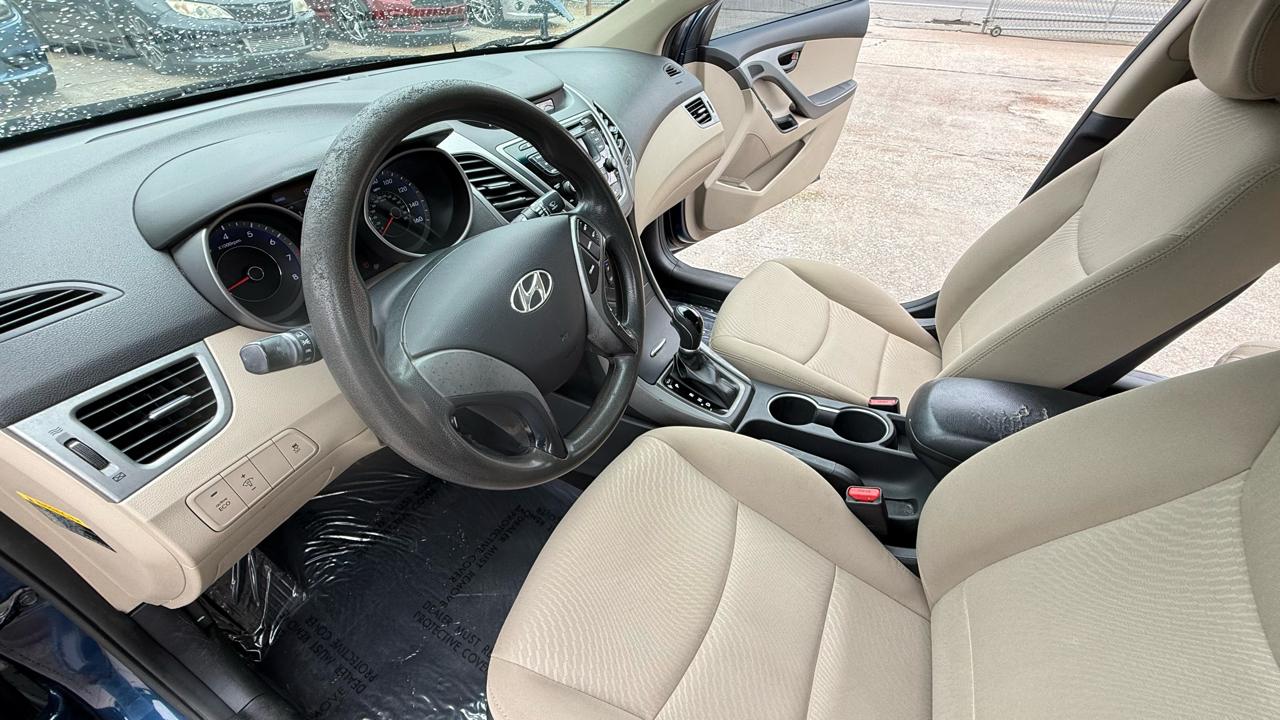 Hyundai Elantra Limited 2014