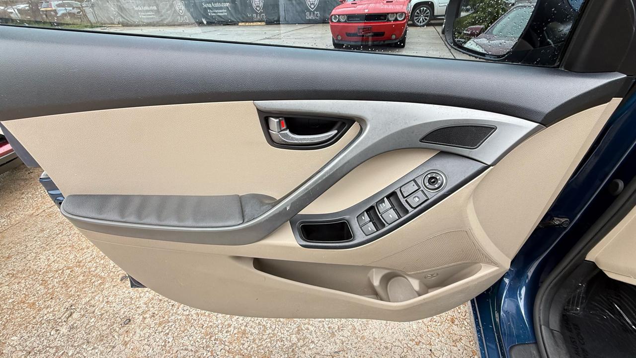 Hyundai Elantra Limited 2014