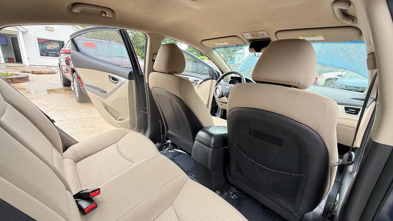 Hyundai Elantra Limited 2014