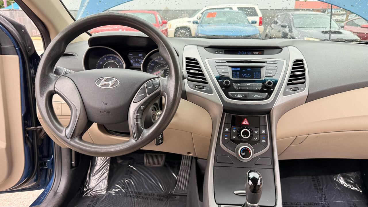Hyundai Elantra Limited 2014