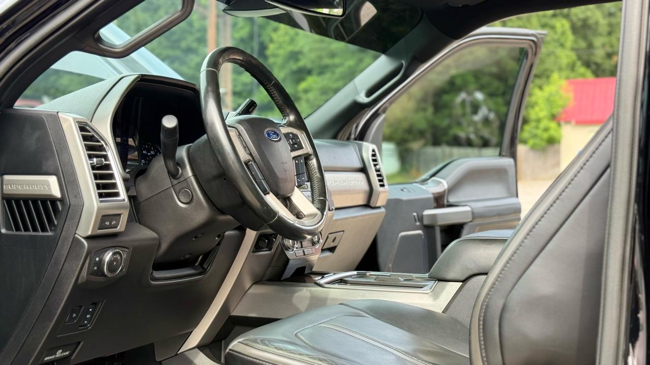 Ford F-250 SD Platinum Crew Cab 4WD 2017