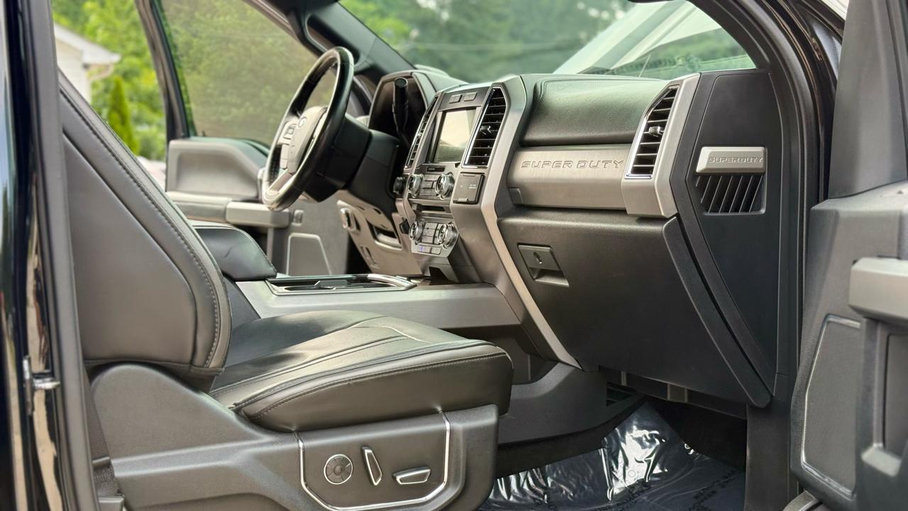 Ford F-250 SD Platinum Crew Cab 4WD 2017
