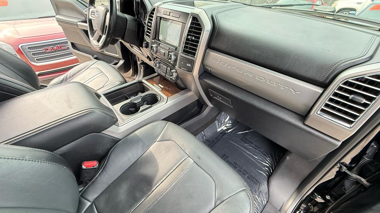Ford F-250 SD Platinum Crew Cab 4WD 2017