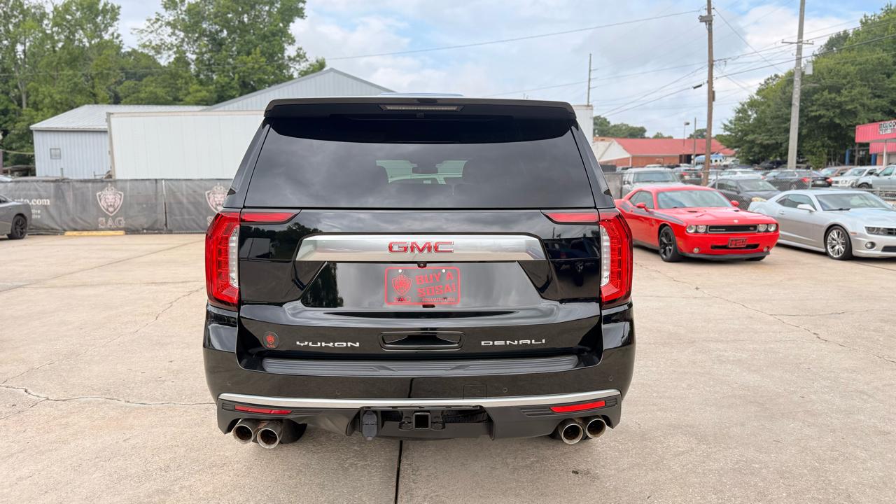 GMC Yukon XL Denali 4WD 2023