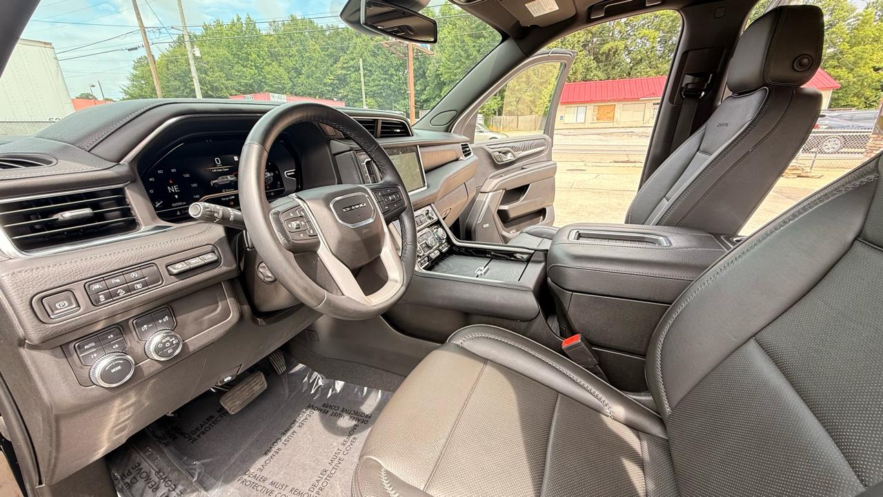 GMC Yukon XL Denali 4WD 2023