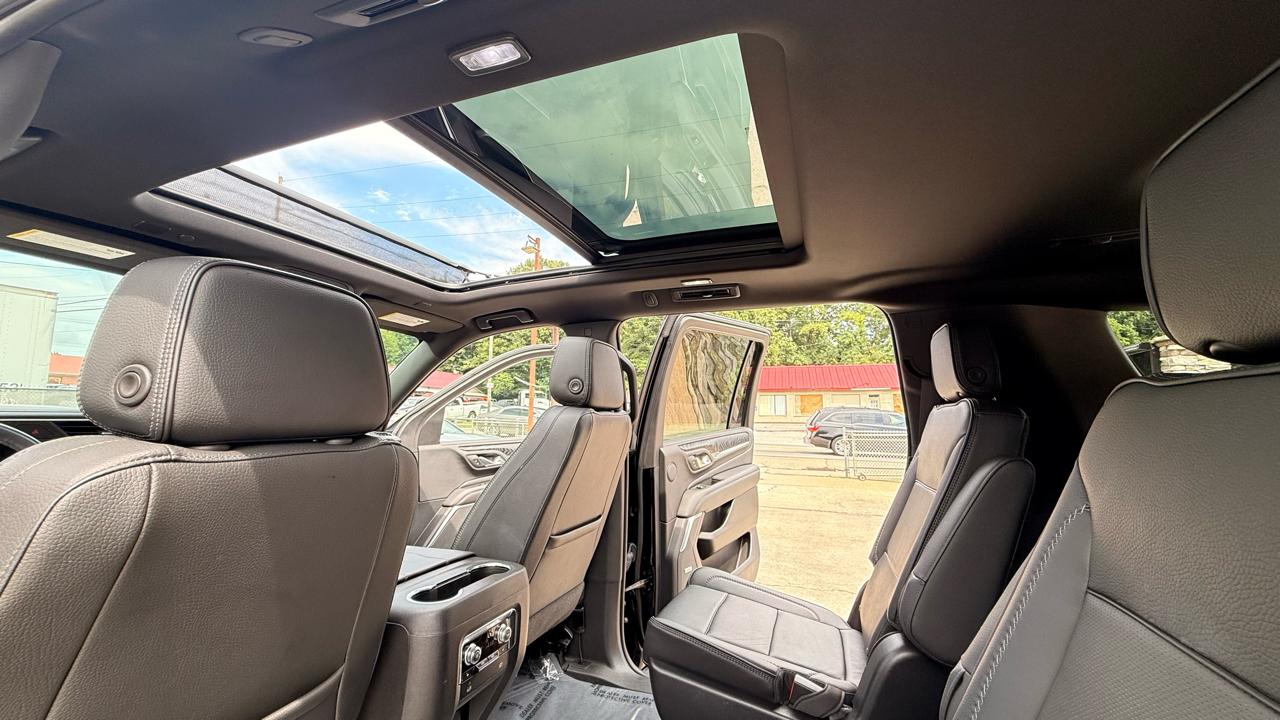 GMC Yukon XL Denali 4WD 2023