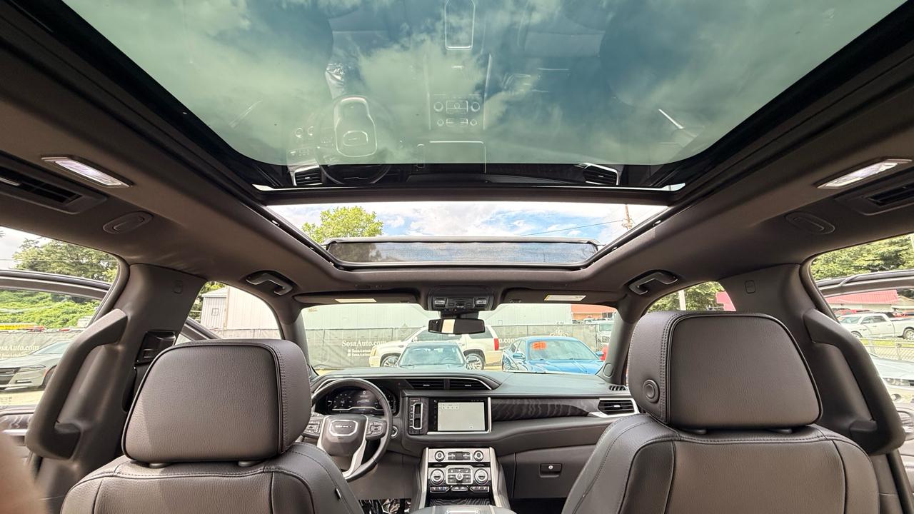 GMC Yukon XL Denali 4WD 2023