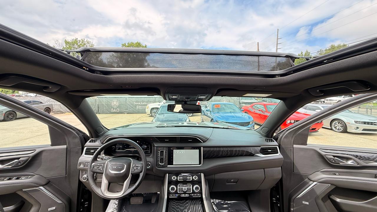 GMC Yukon XL Denali 4WD 2023