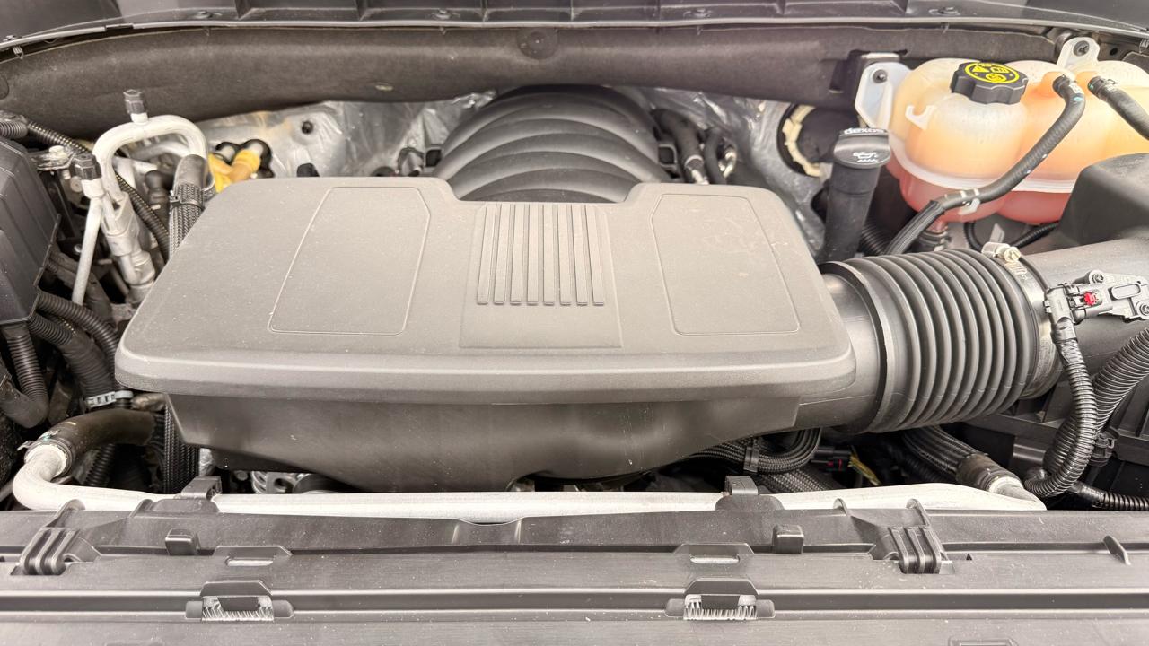 GMC Yukon XL Denali 4WD 2023