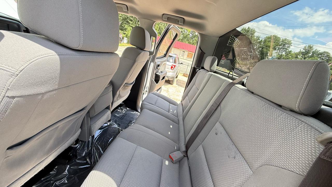 GMC Sierra 1500 Base Double Cab 4WD 2017
