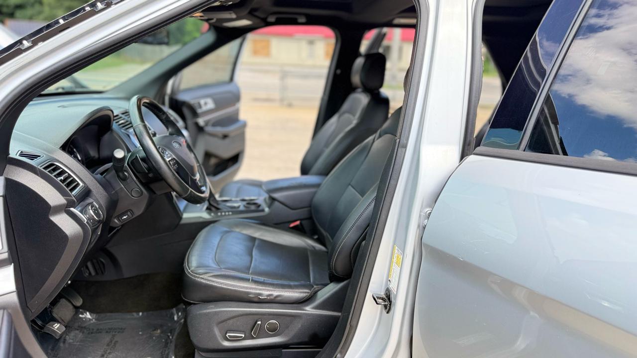 Ford Explorer Limited FWD 2016