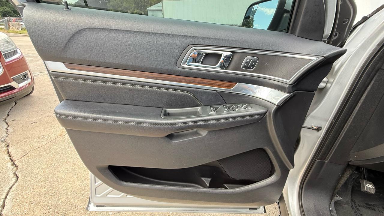 Ford Explorer Limited FWD 2016